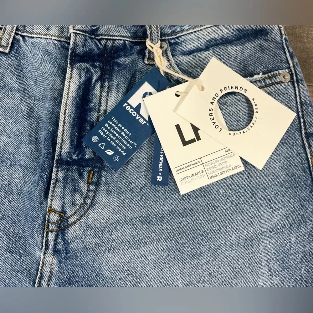 NWT Lovers and Friends Devon High Rise 90's Cut Off in Islandia
